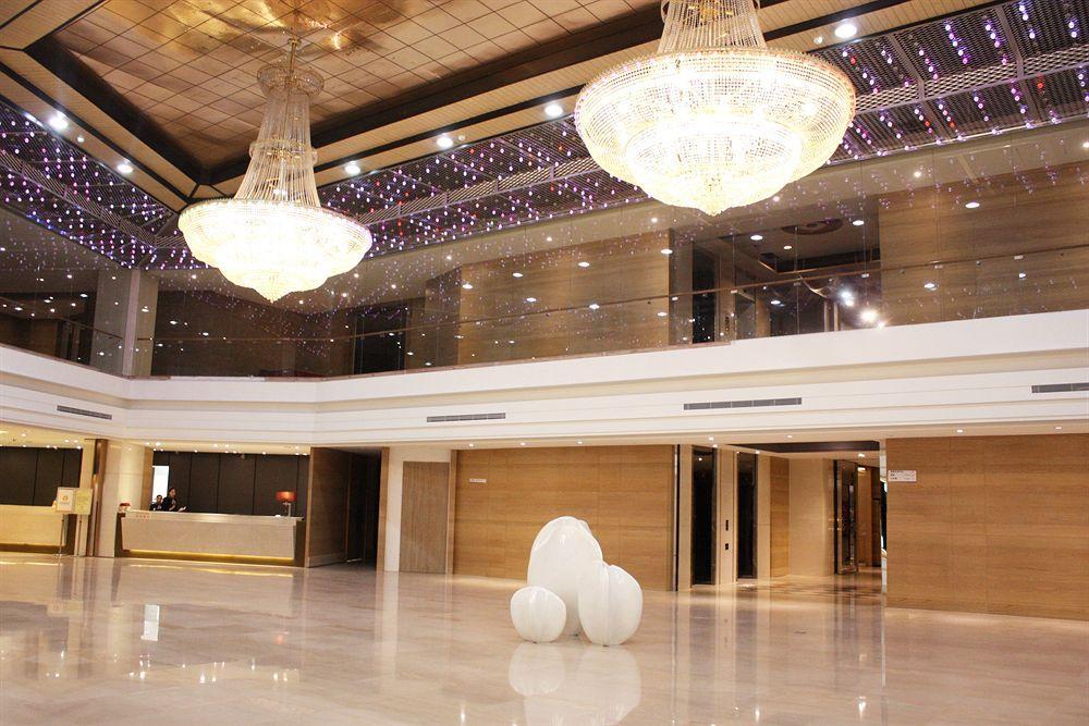 桃园 晶悦国际饭店酒店 外观 照片